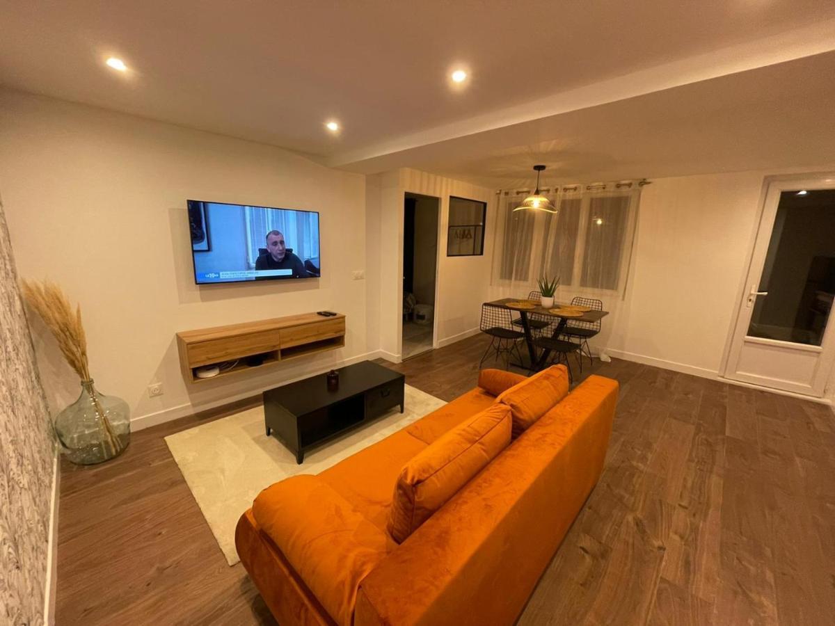 Апартаменты Le Jardin Niortais - Hyper Centre- Proche Gare - Paisible - Grand Jardin Prive, Wifi Hd -Netflix Экстерьер фото