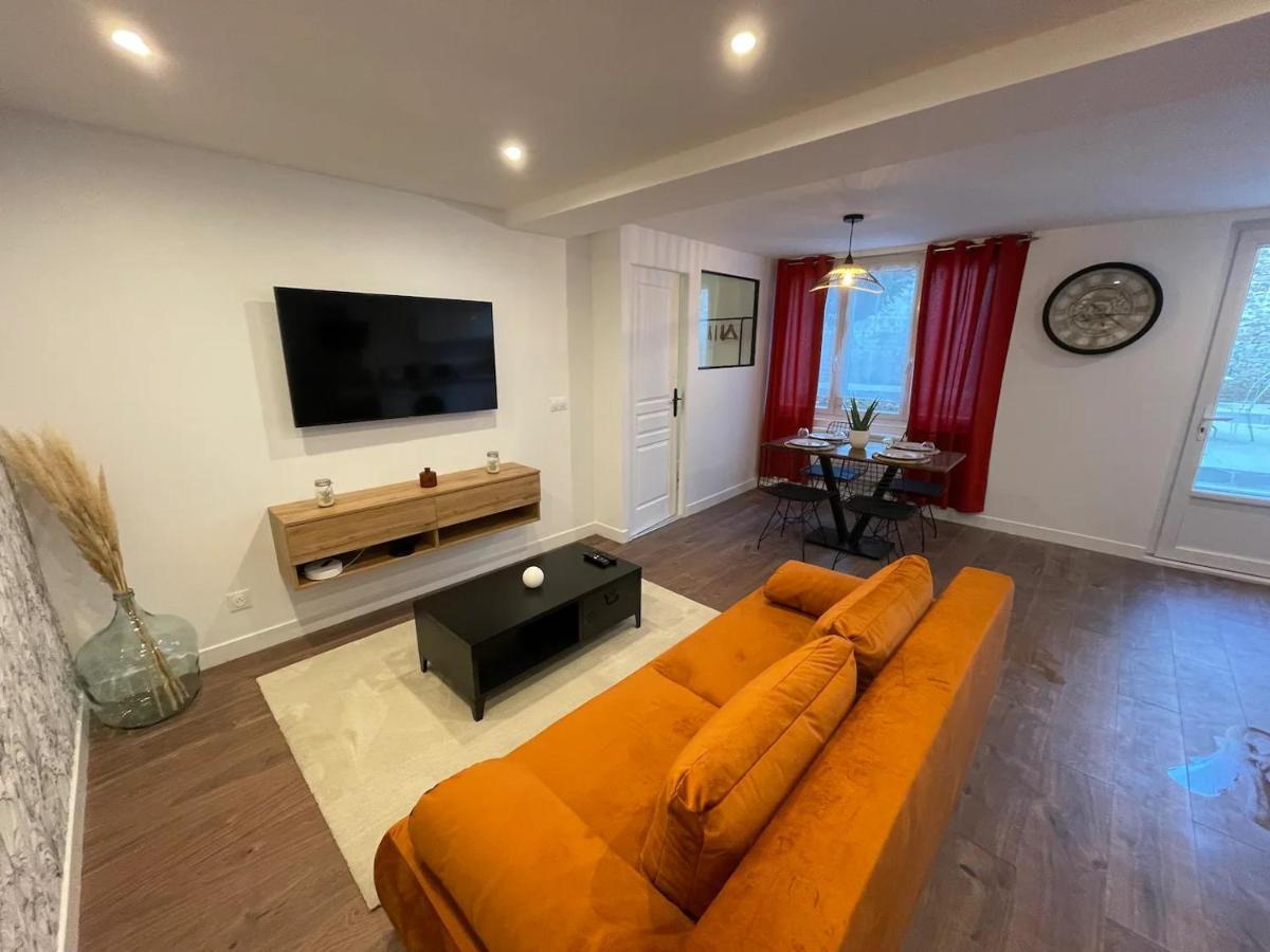 Апартаменты Le Jardin Niortais - Hyper Centre- Proche Gare - Paisible - Grand Jardin Prive, Wifi Hd -Netflix Экстерьер фото